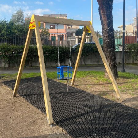 Dora n.1 sedile speciale con catene