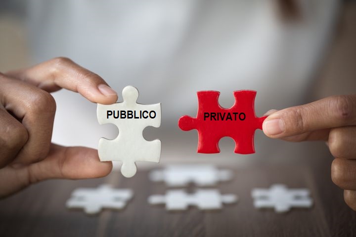 Collaborazione Pubblico-Privato: Sinergie per Migliorare l'Arredo Urbano